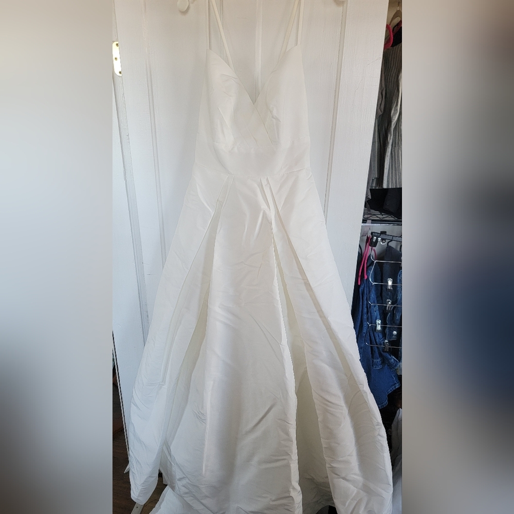 Elegant White Dress
